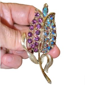 Vintage Signed LISNER Tulip amethyst & aurora crystals Flower brushed gold